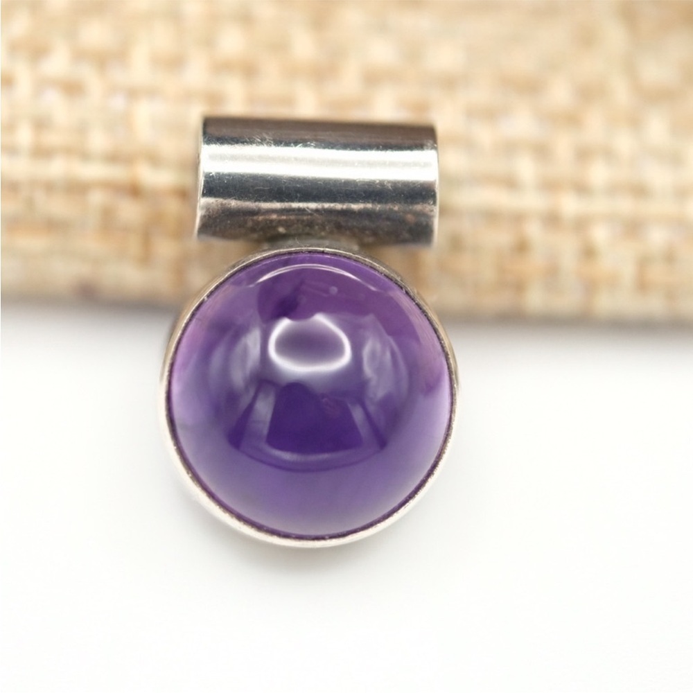 Vintage Amethyst Cabochon Pendant in 925 Sterling Silver - February Birthstone - Picture 4 of 16
